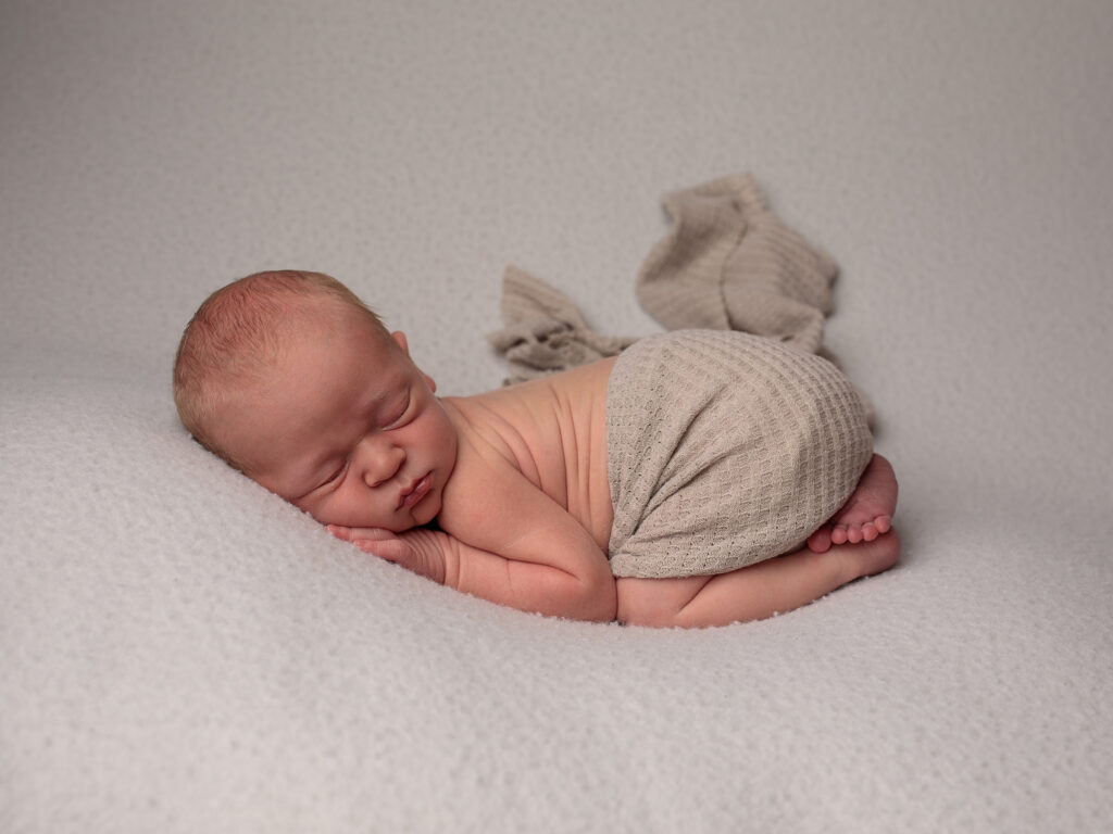Newborn Photography, Toddler Photography and Family Photography