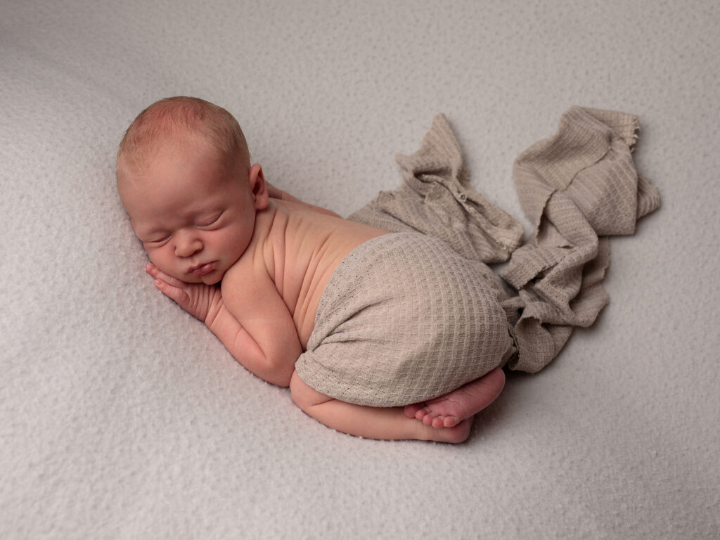 Newborn Photography, Toddler Photography and Family Photography
